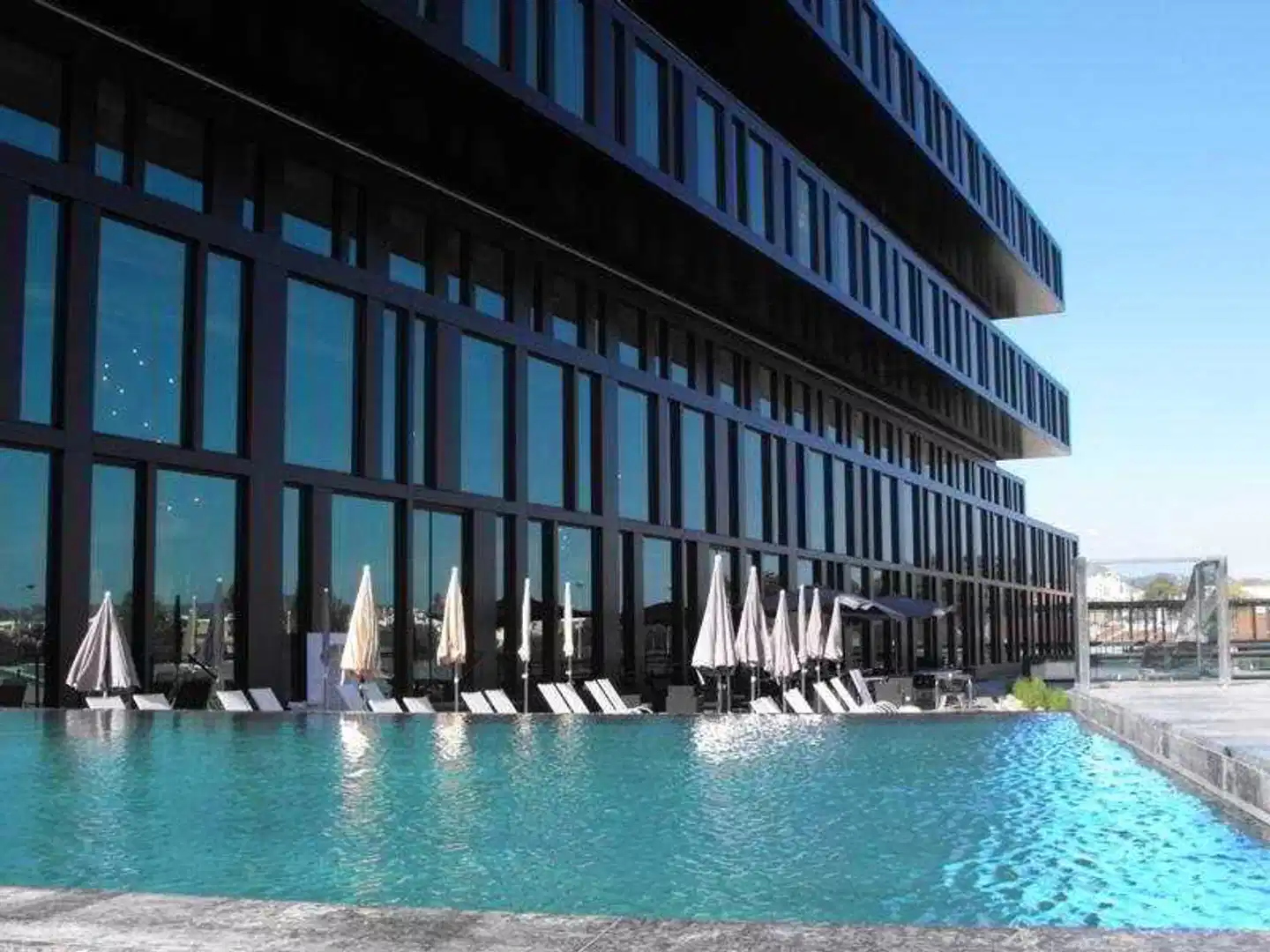 Axis Viana Business & SPA Hotel Pool