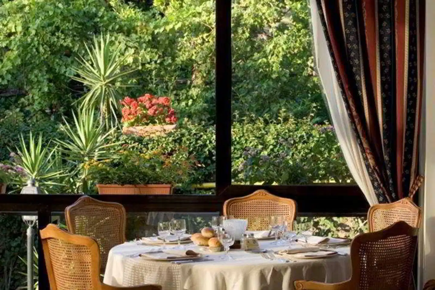 Hotel Caravel Restaurant