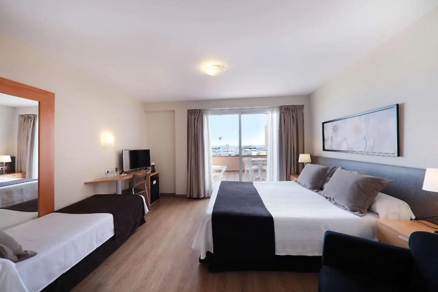 Sercotel Zurbarán ROOM_EXAMPLE