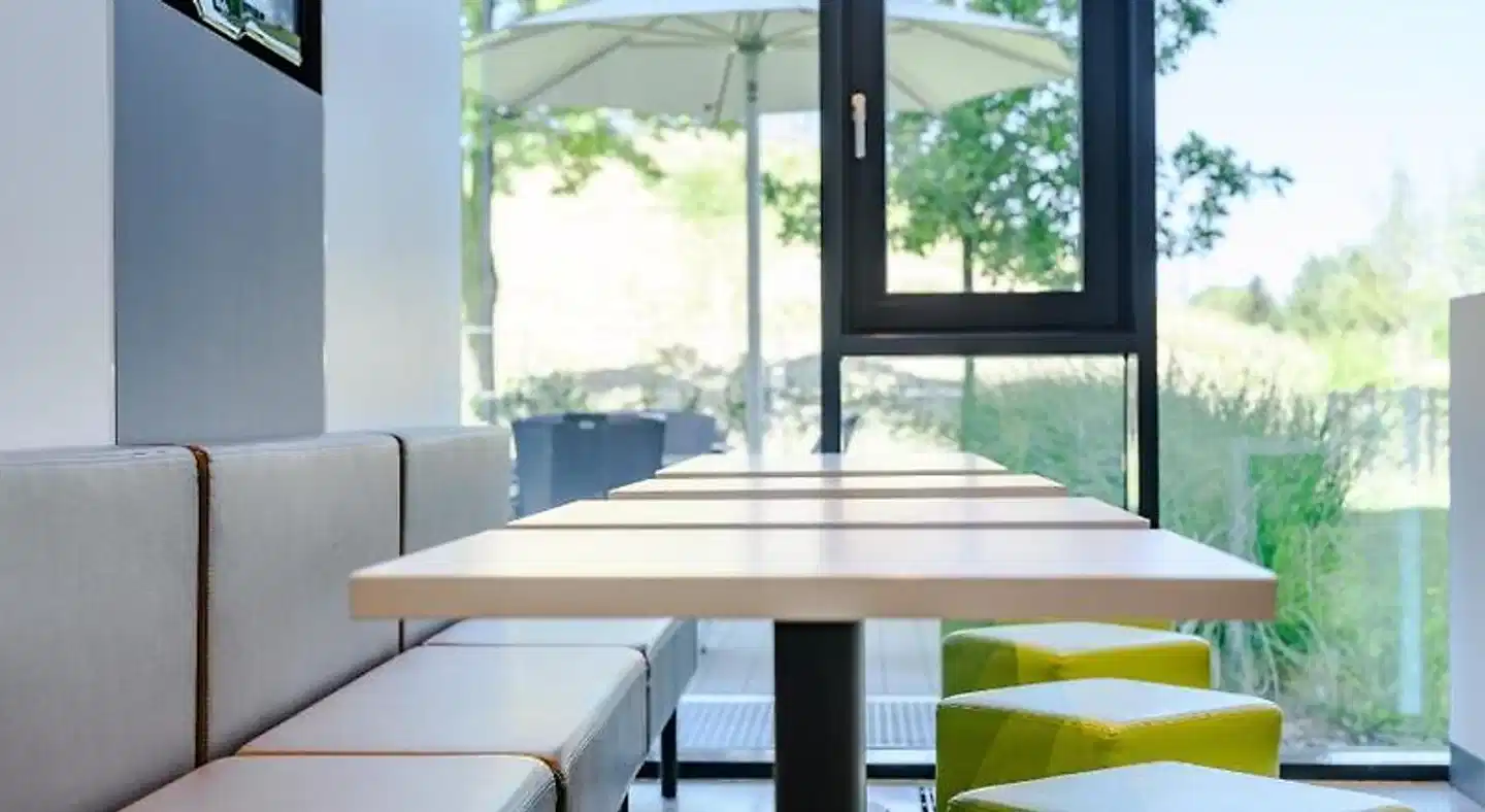 ibis budget Muenchen City Olympiapark Terrasse