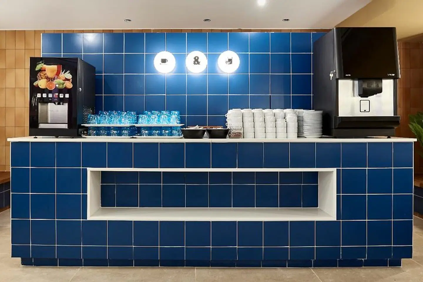 tent Lloret de Mar Hallenbad