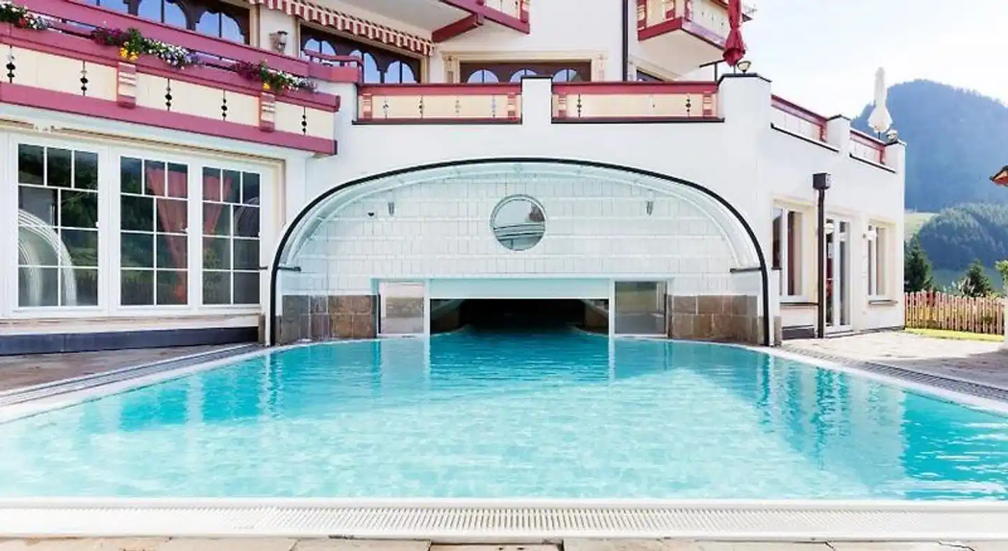 Familien- & Kinderhotel Kaiserhof Hallenbad