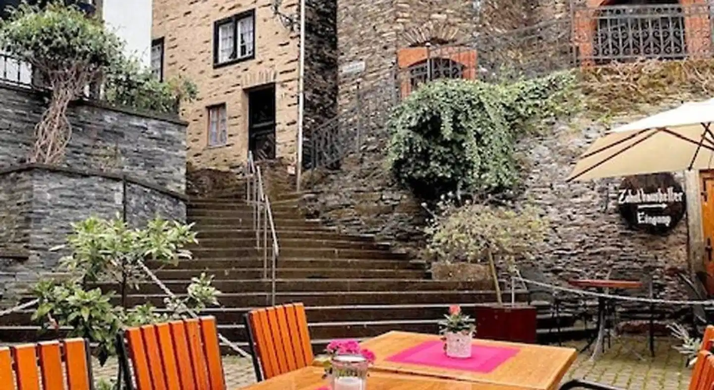 Hotel Gute Quelle Terrasse