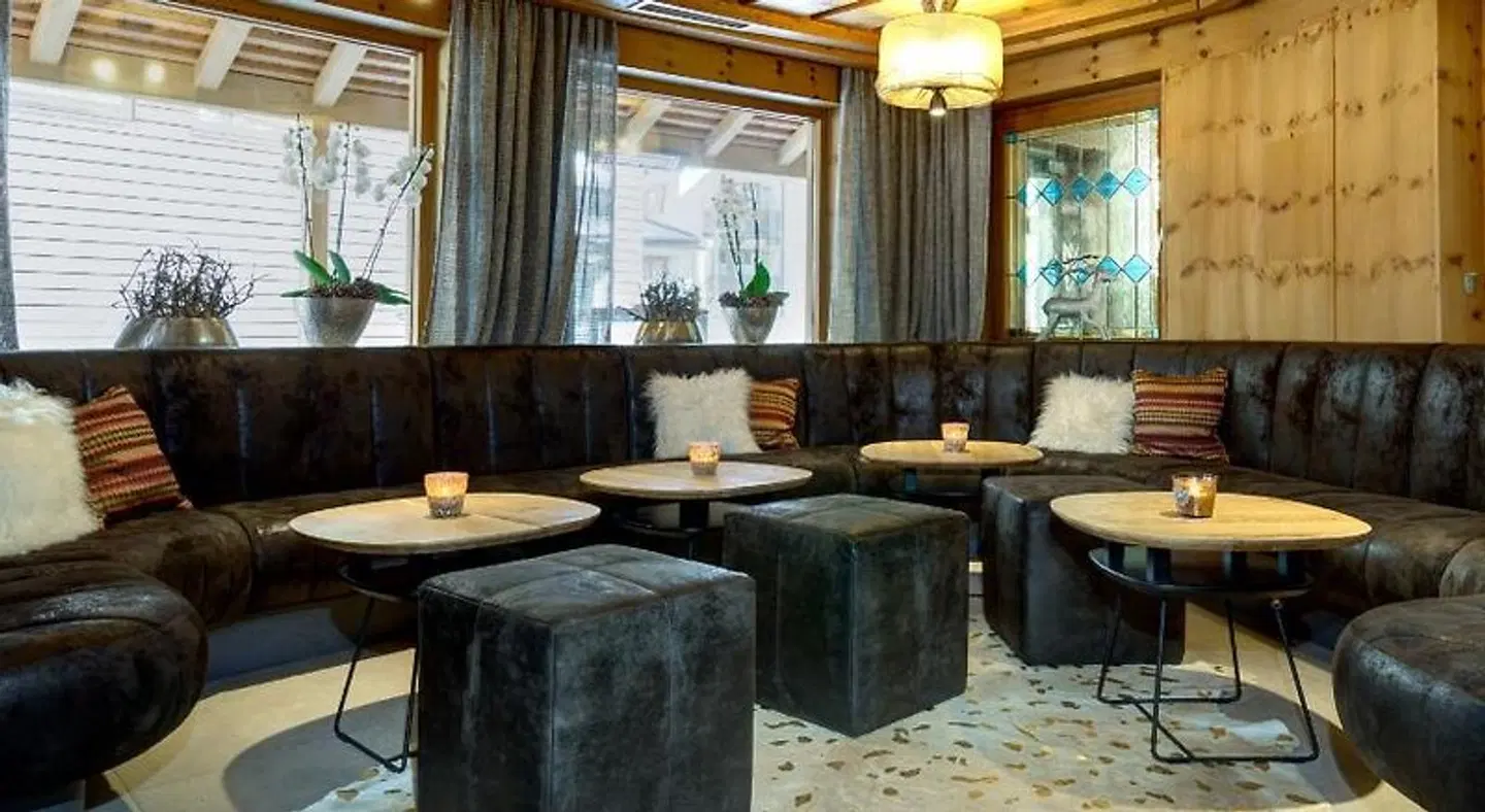 Kendler LOUNGE_LOBBY