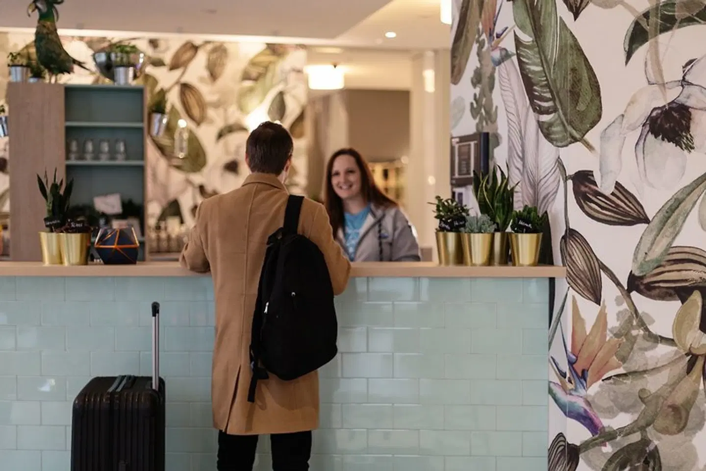 Holiday Inn - the niu, Crusoe Bremen Airport LOUNGE_LOBBY