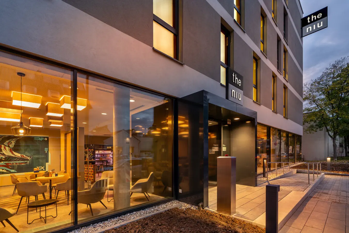 Holiday Inn - the niu, Timber Esslingen EXTERIOR