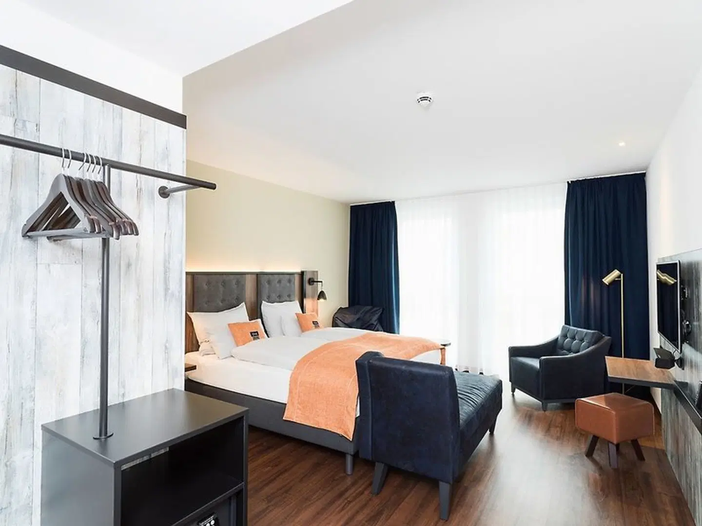 Holiday Inn - the niu, Saddle Fürth ROOM_EXAMPLE