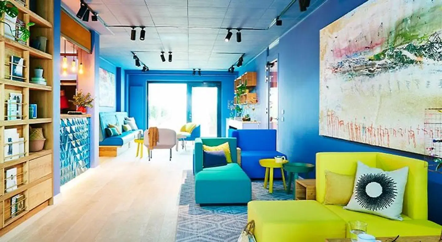 New Wave LOUNGE_LOBBY