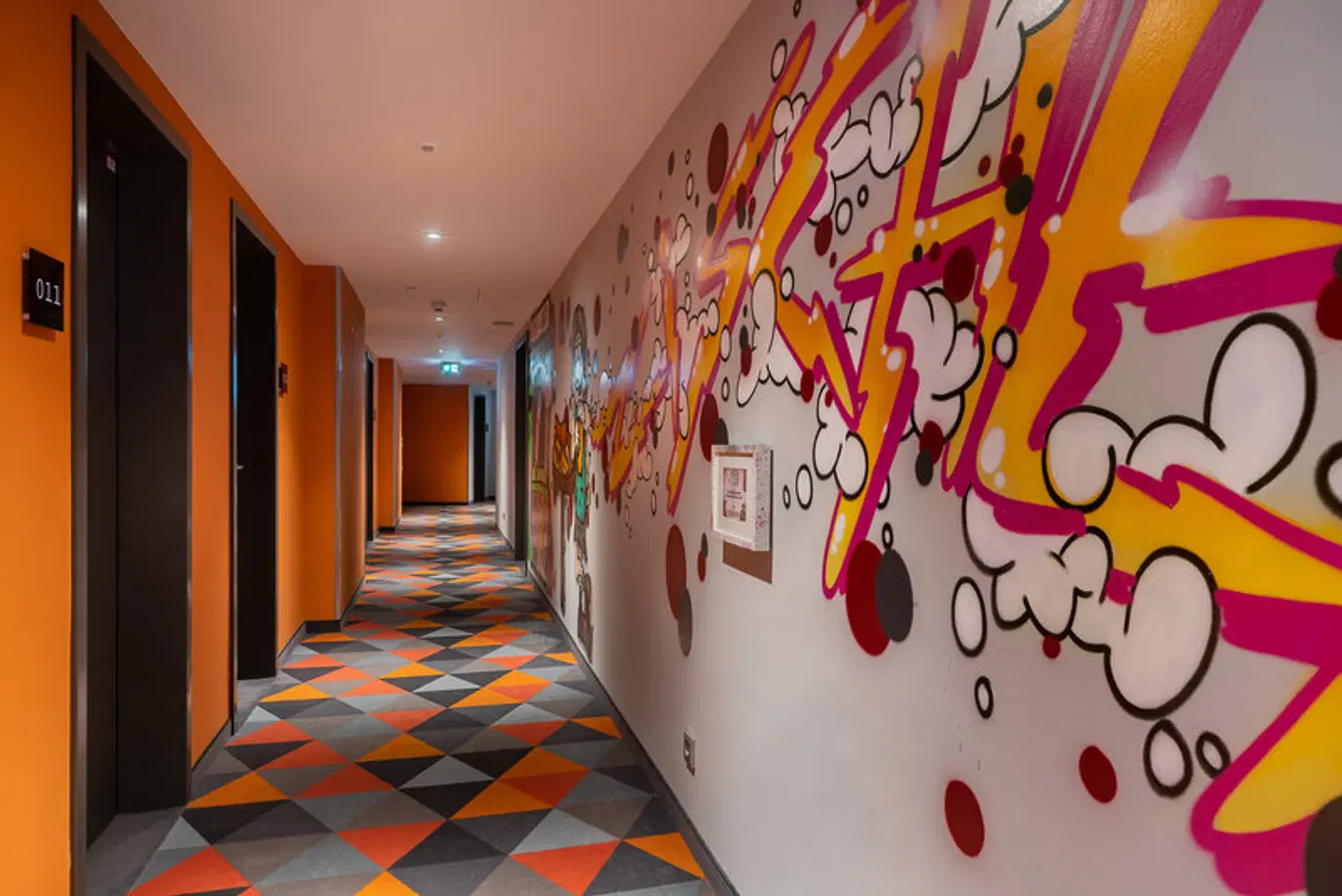 Holiday Inn - the niu, Hide Berlin Friedrichshain LOUNGE_LOBBY