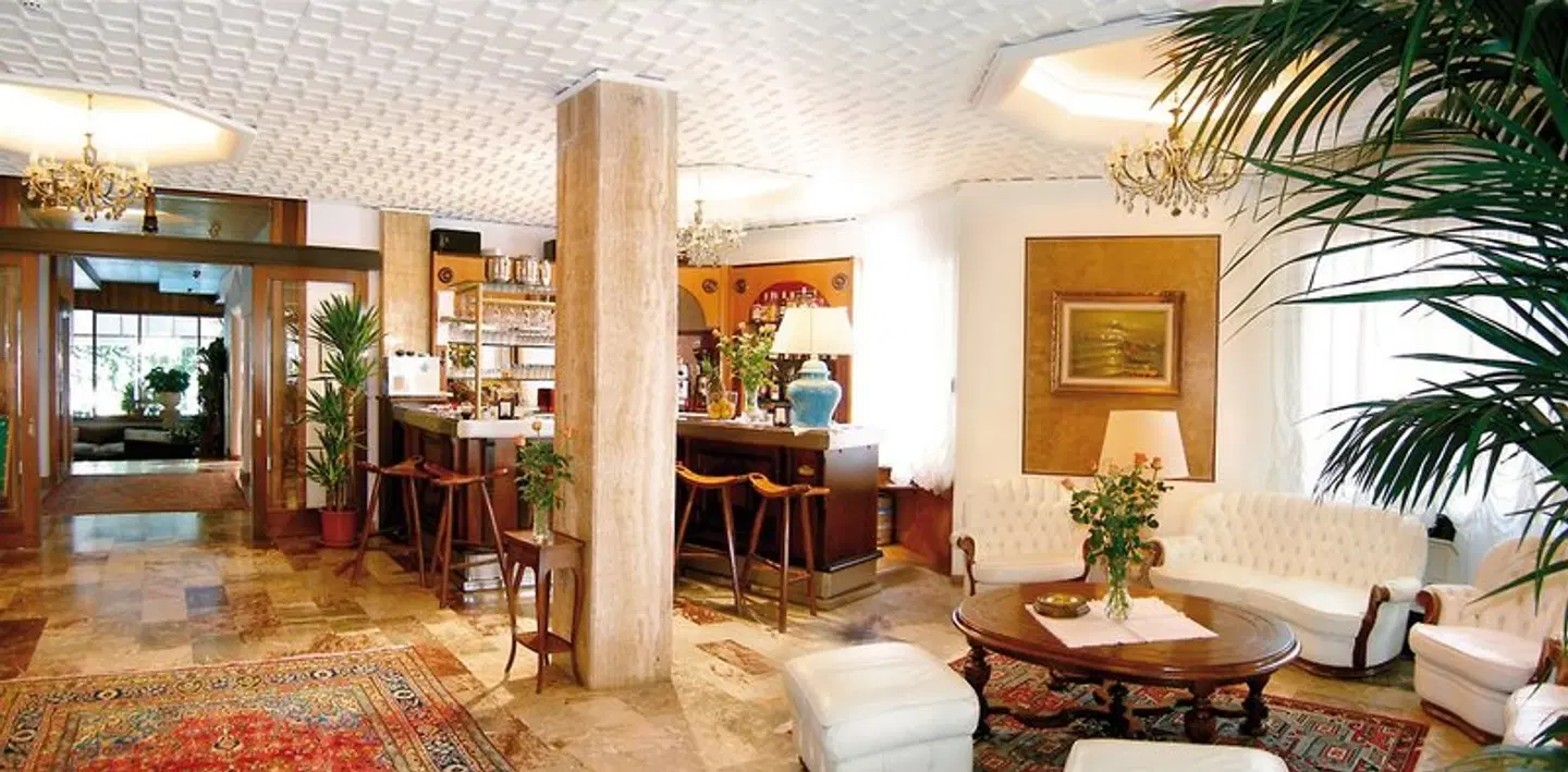 Oxford LOUNGE_LOBBY