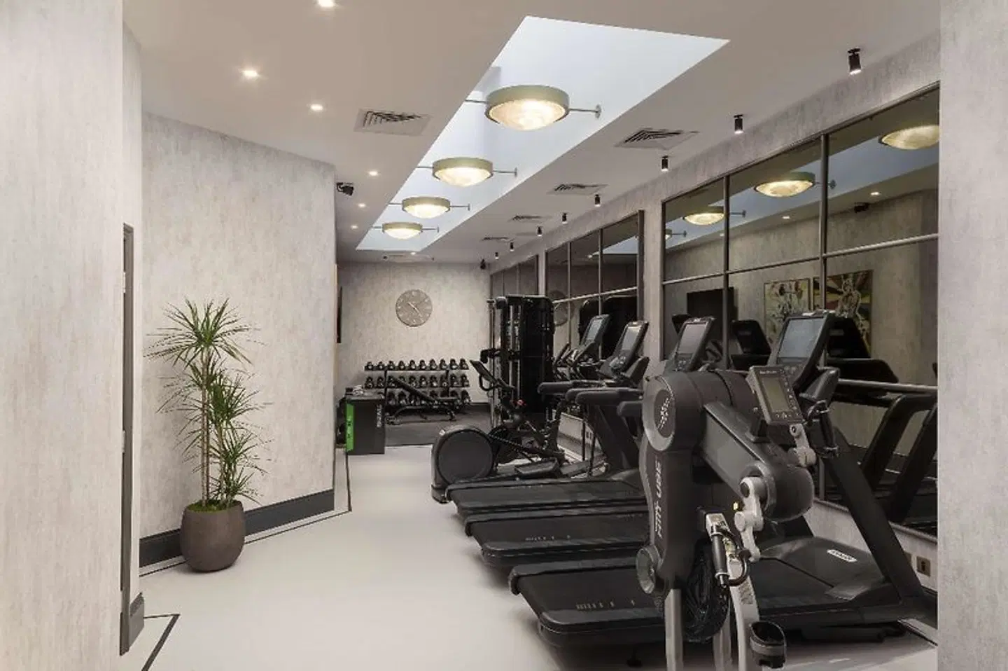 Lost Property St. Paul'S London, Curio Collection By Hilton SPORTS_AND_LEISURE