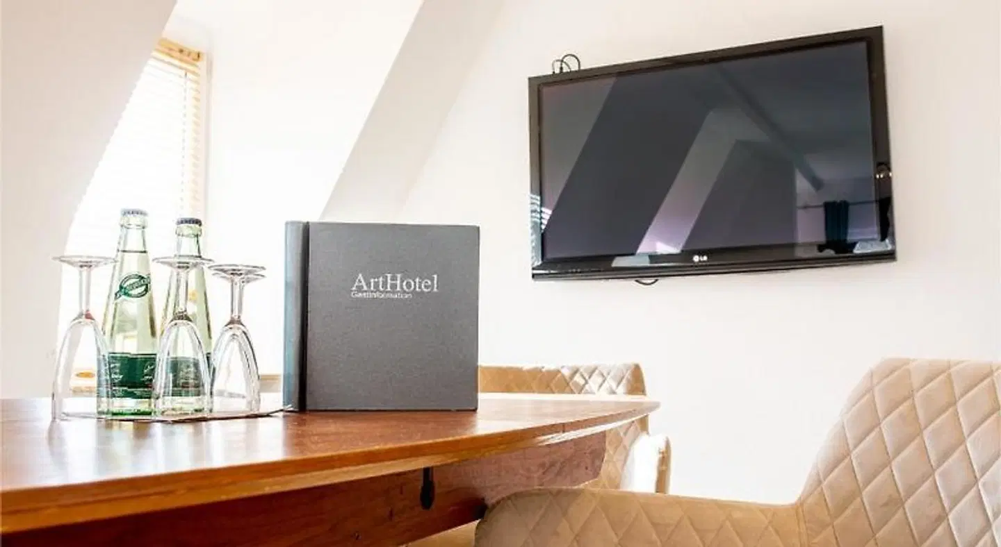 Arthotel City ROOM_EXAMPLE