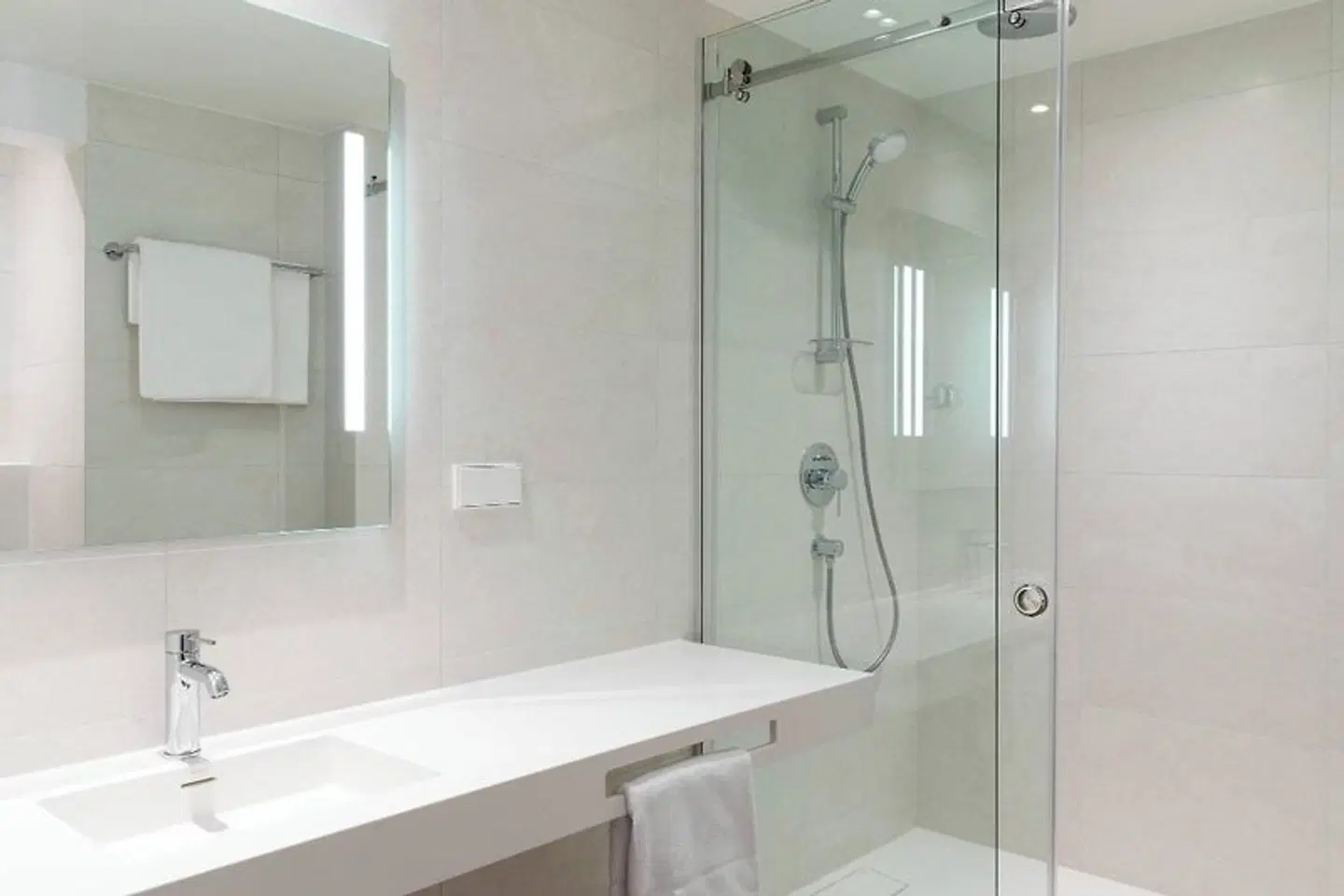 AC Hotel by Marriott Riga Badezimmer