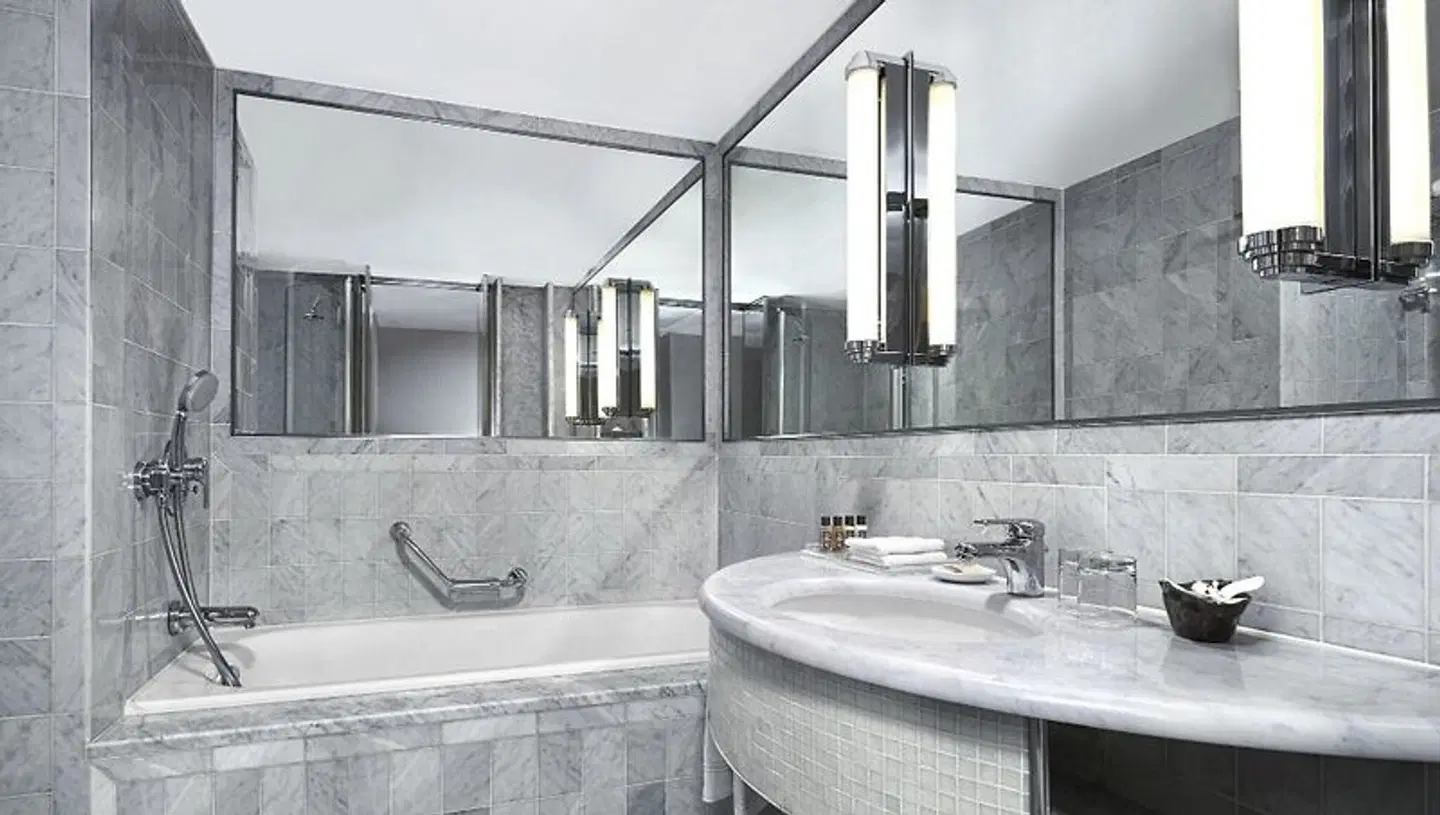 Sheraton Paris Airport Hotel & Conference Centre Badezimmer