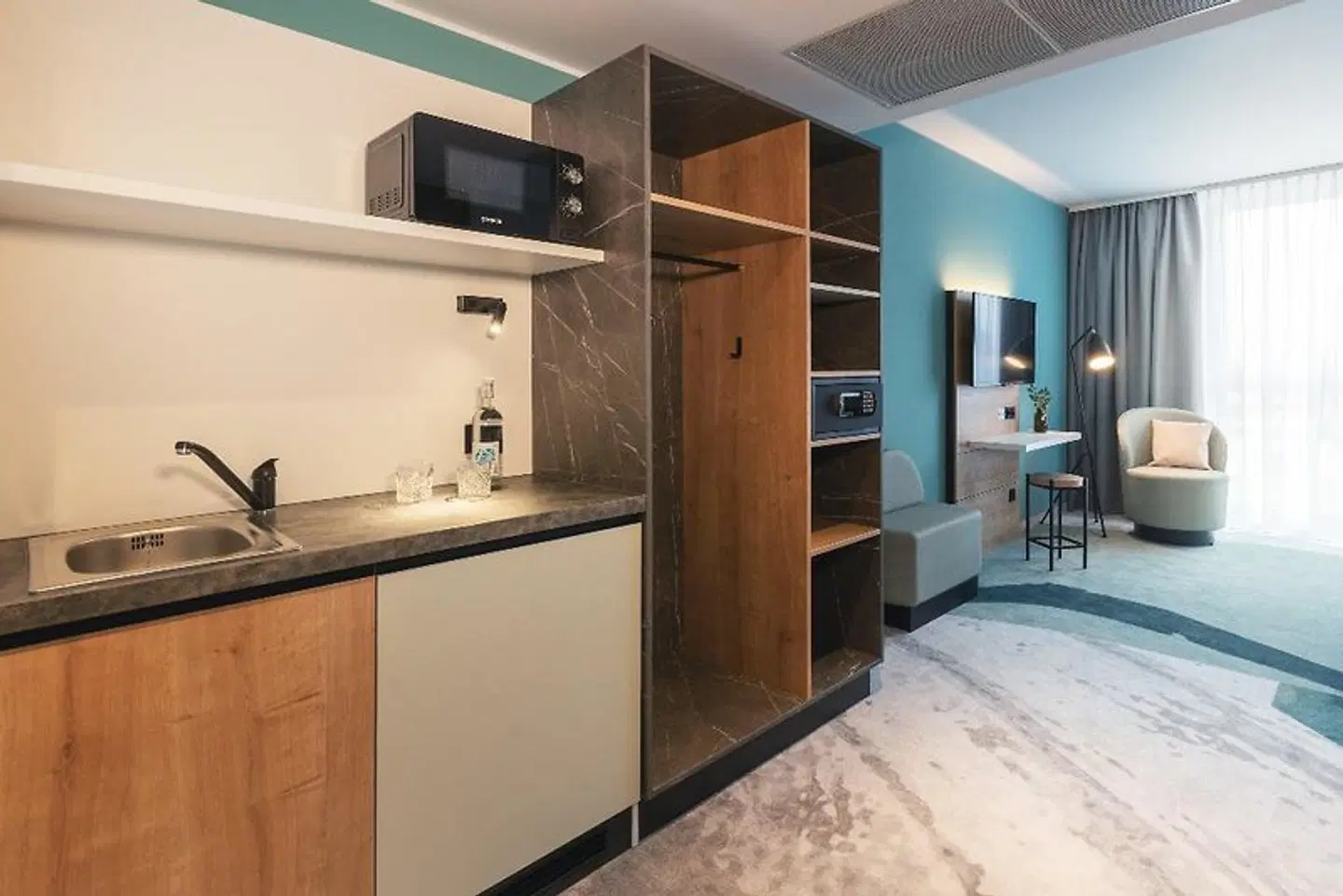 Holiday Inn - the niu, Cure Erlangen ROOM_EXAMPLE