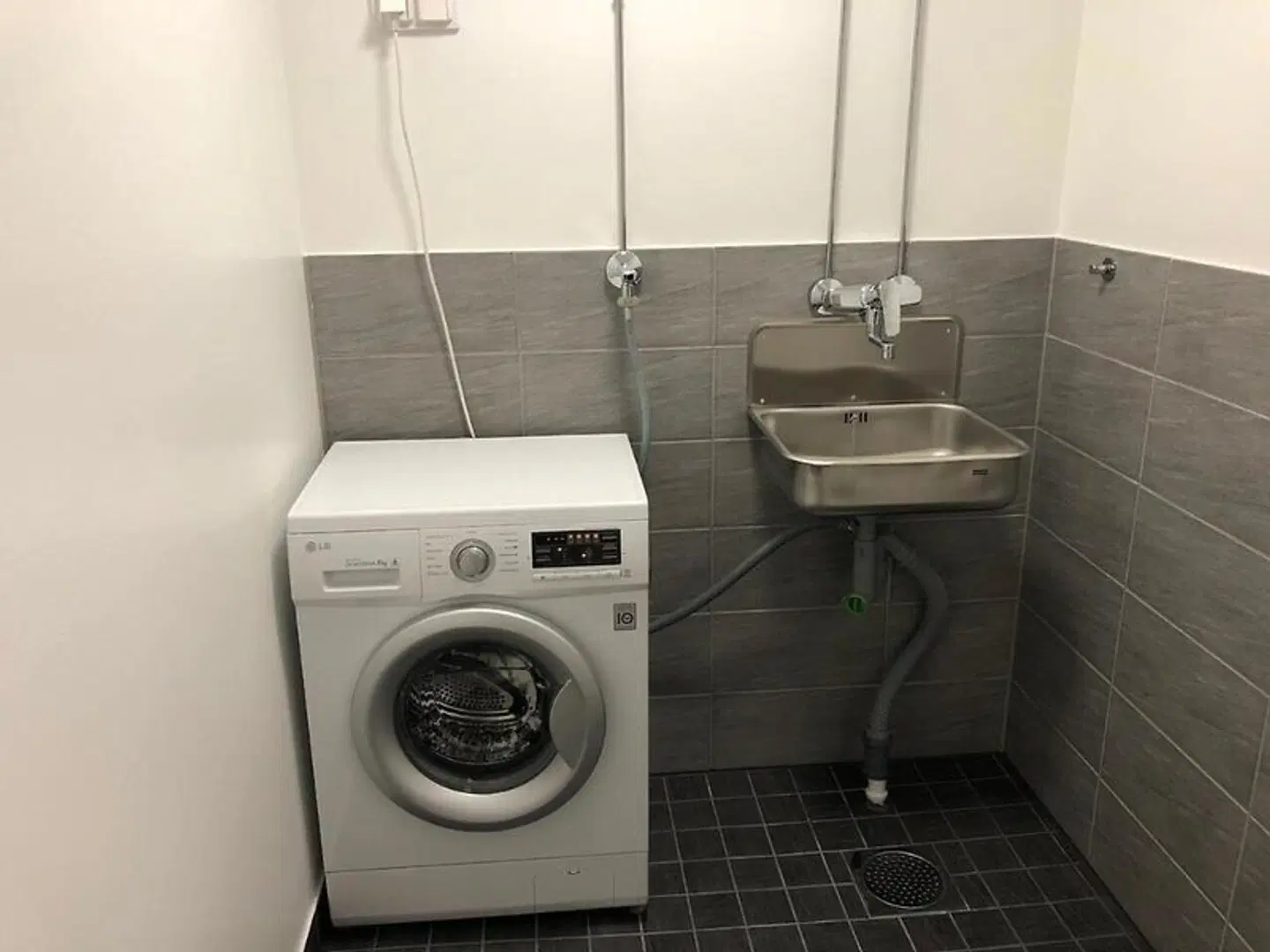 InnTourist Hostel Badezimmer