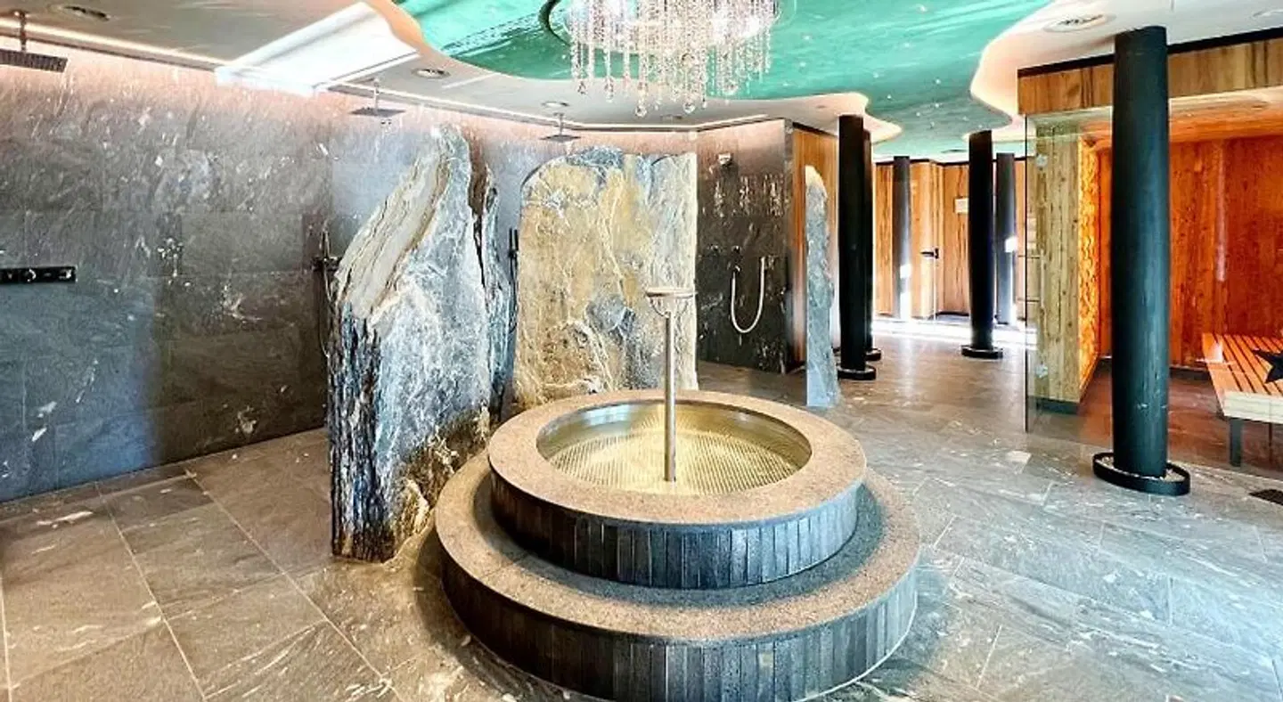 Post-Hotel HEALTH_BEAUTY