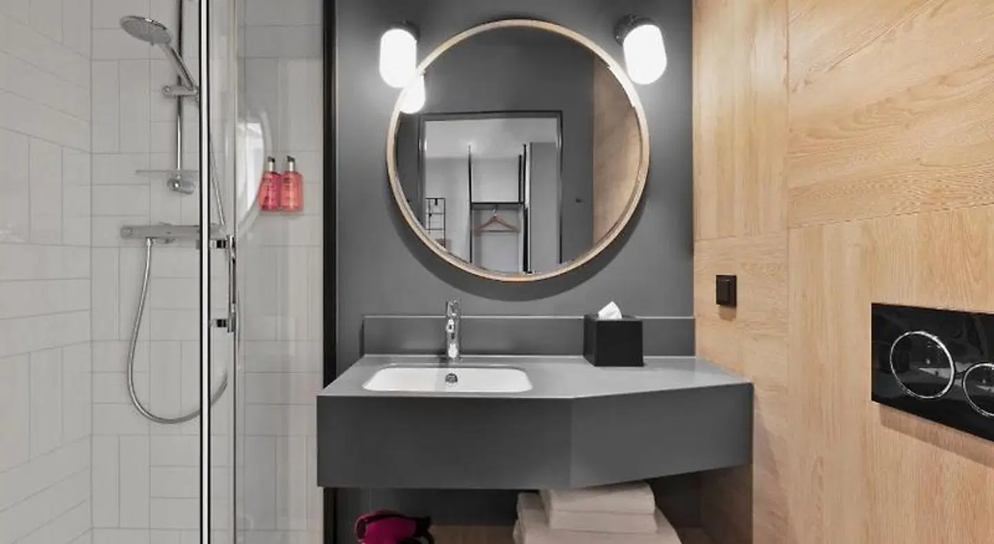 Moxy Szczecin City Badezimmer