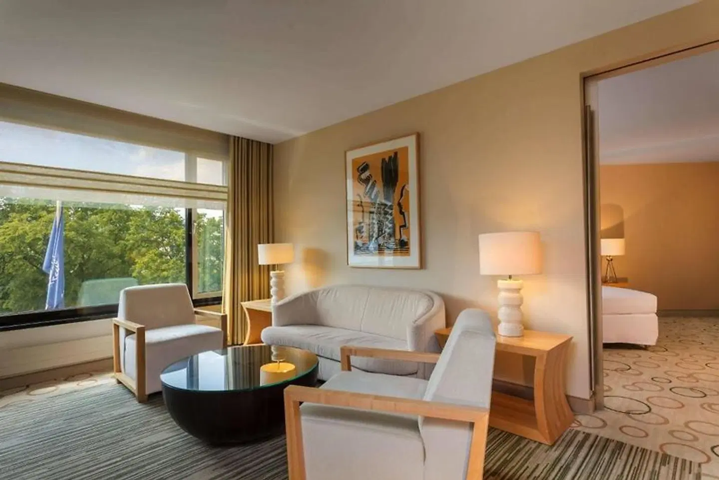 Sheraton Berlin Grand Hotel Esplanade ROOM_EXAMPLE