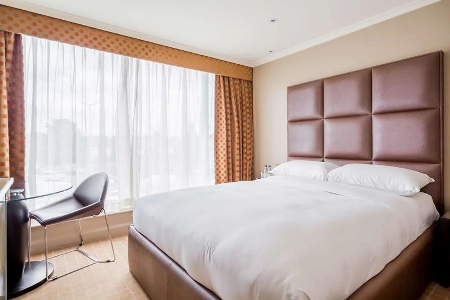 Radisson Blu Edwardian Heathrow Hotel ROOM_EXAMPLE