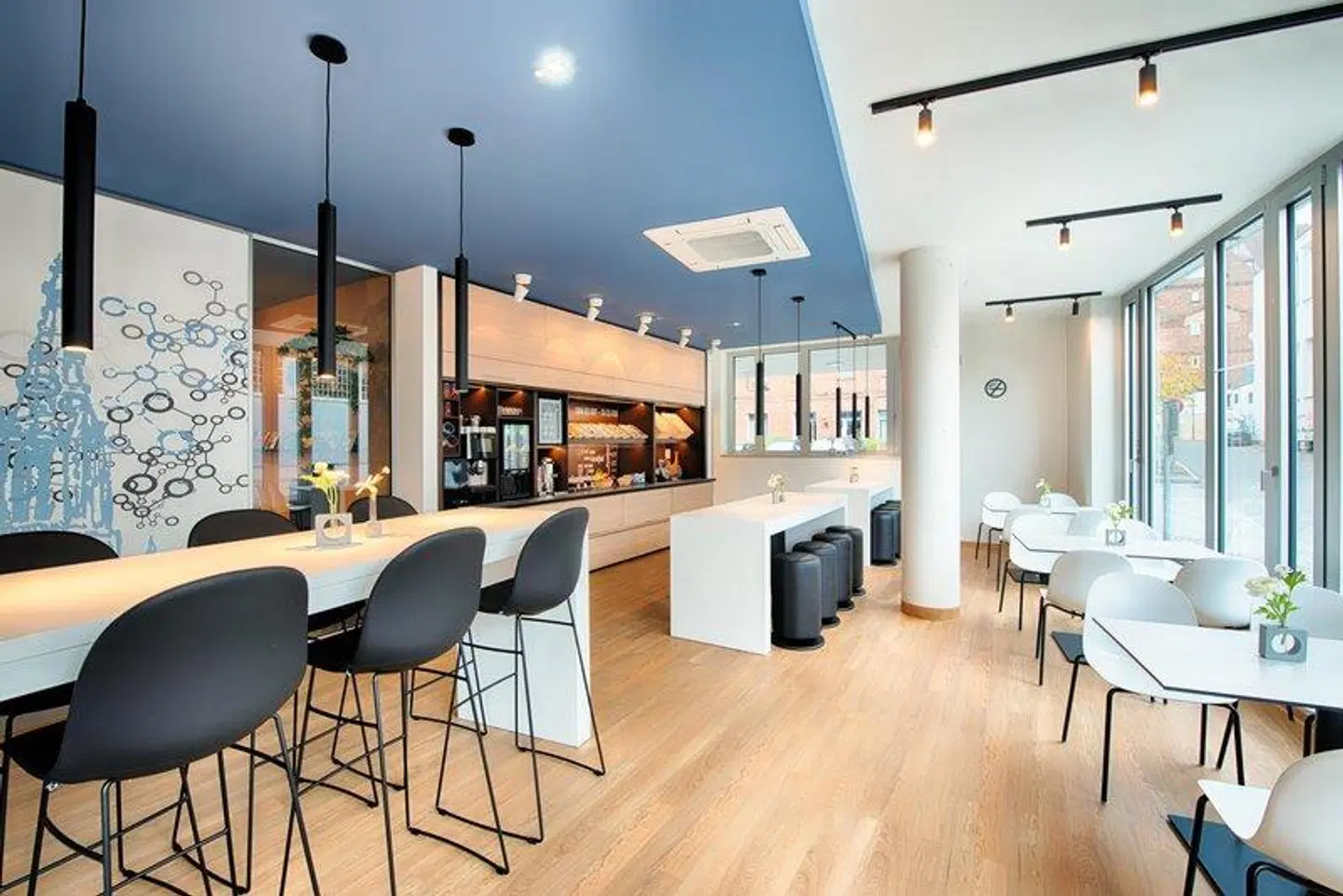 B&B Hotel Dessau Bar