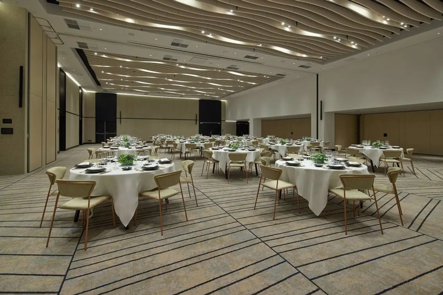 Cardo Brussels Hotel, Autograph Collection by Marriott Restaurant