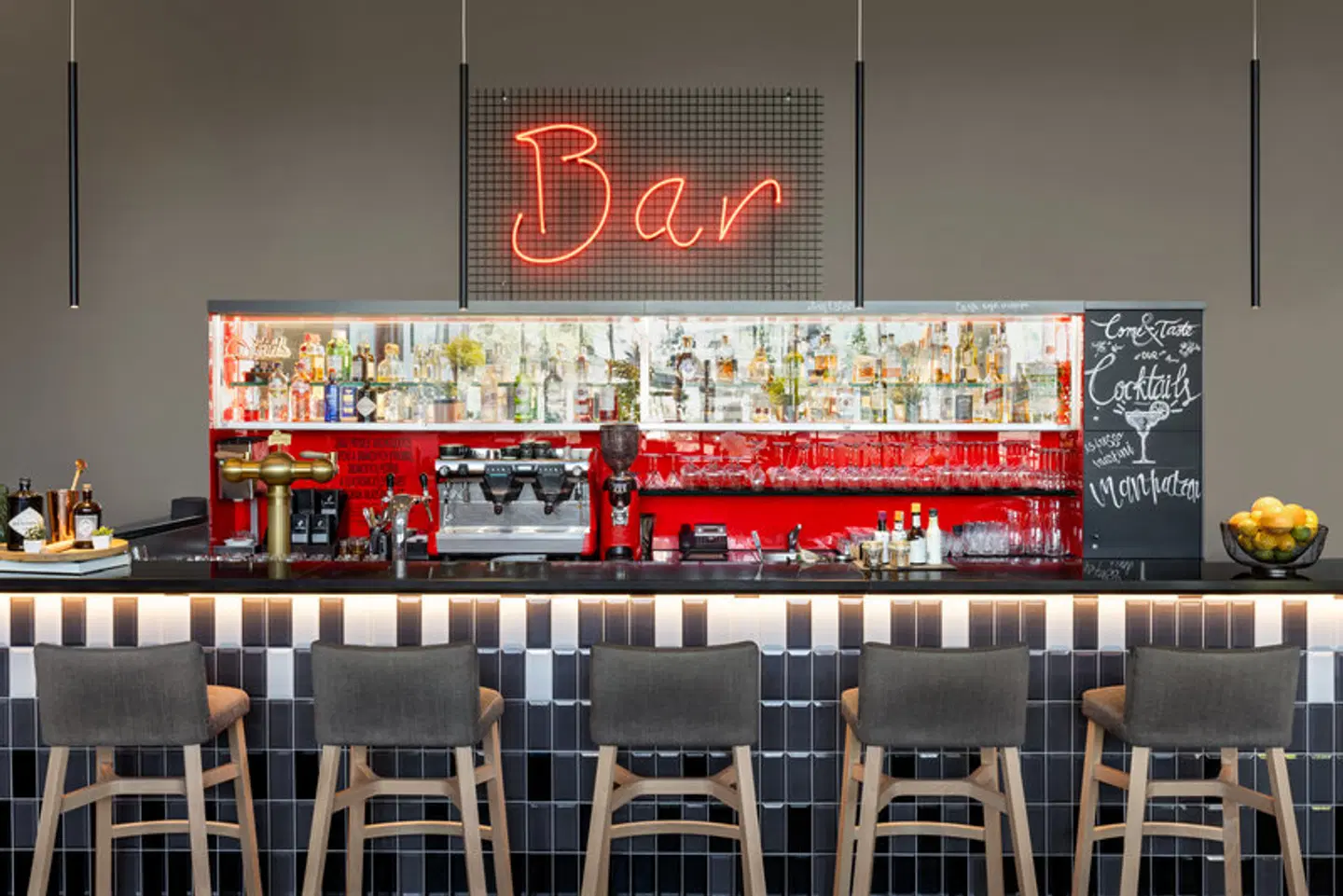 Vienna House Easy Pilsen Bar