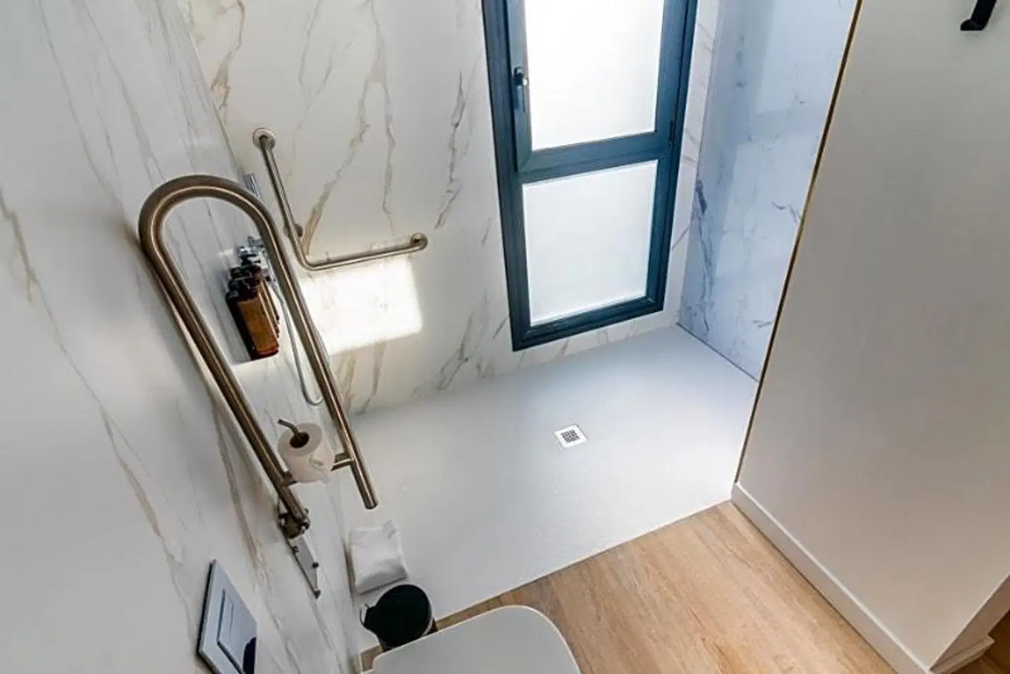 Hotel Málaga Vibes Badezimmer