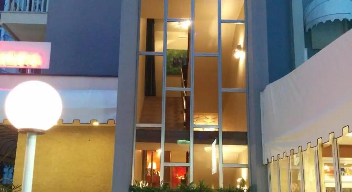 Riviera Lobby