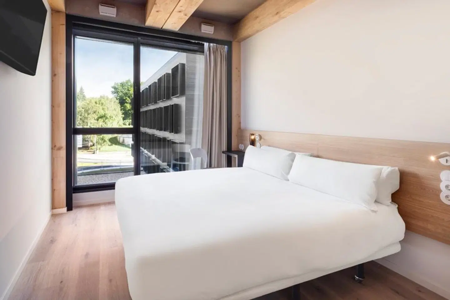 B&B Hotel Guimaraes ROOM_EXAMPLE