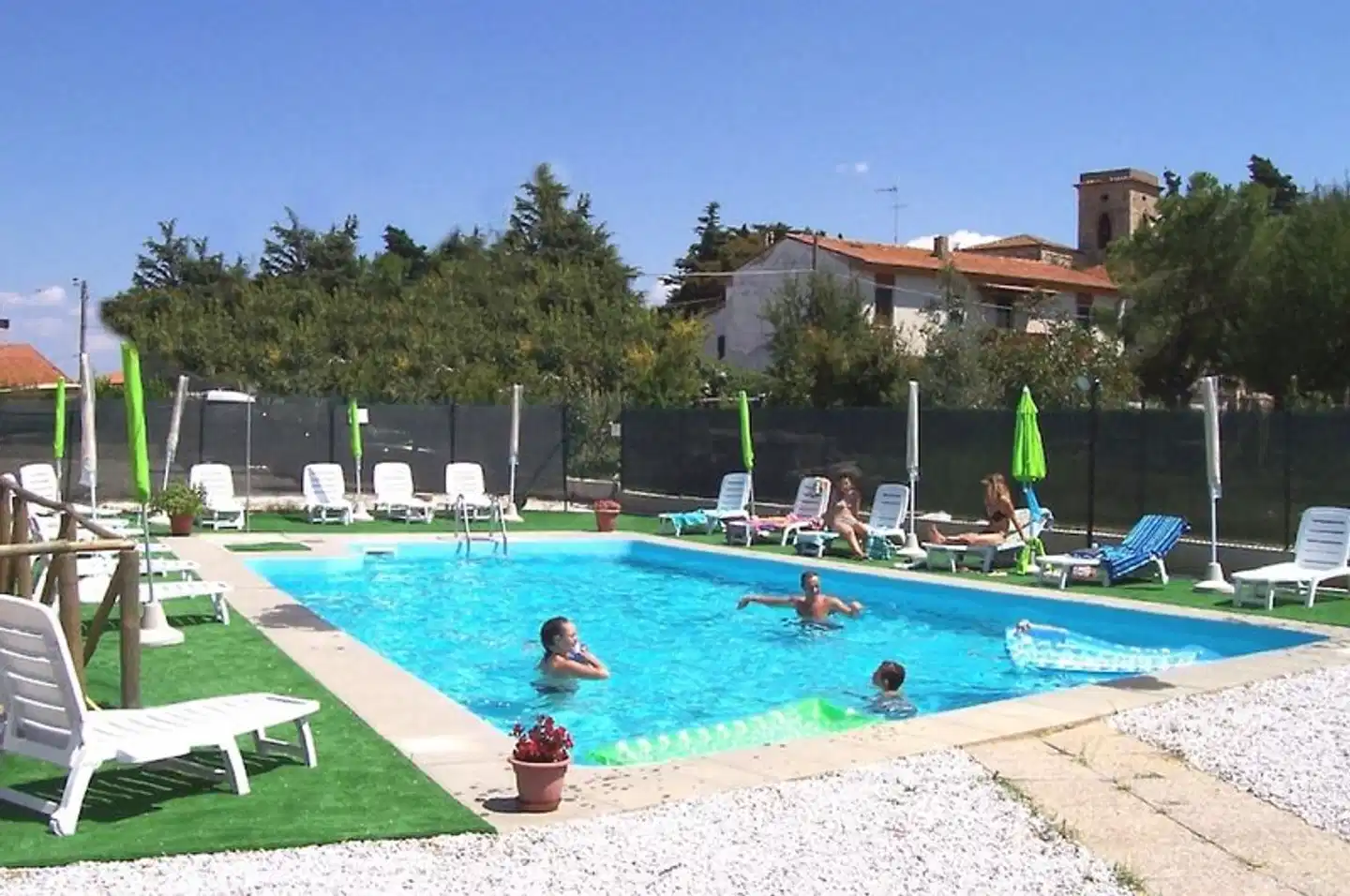 Residence Giuly Rosselmini Pool