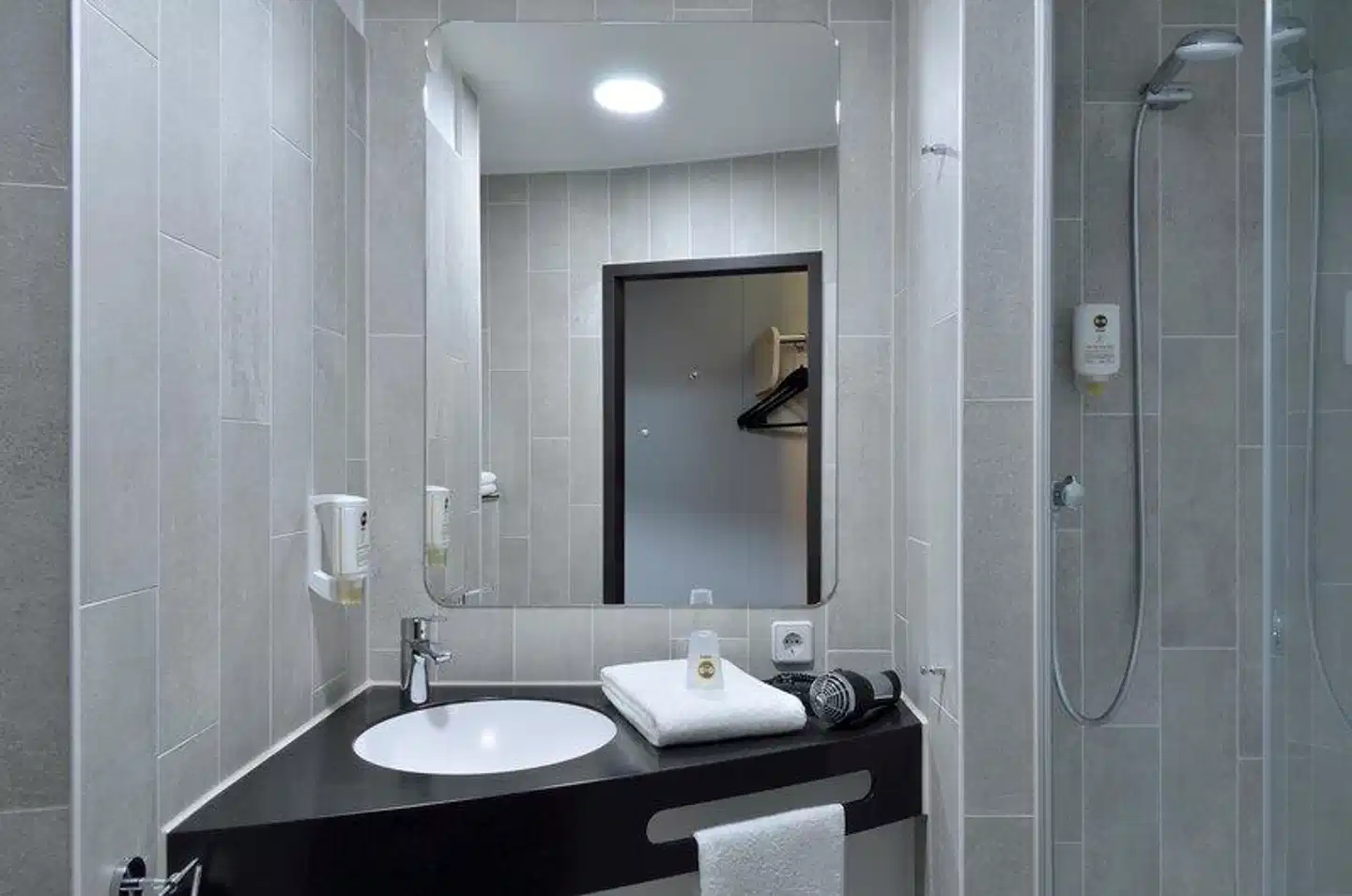 B&B HOTEL Bad Hersfeld Badezimmer