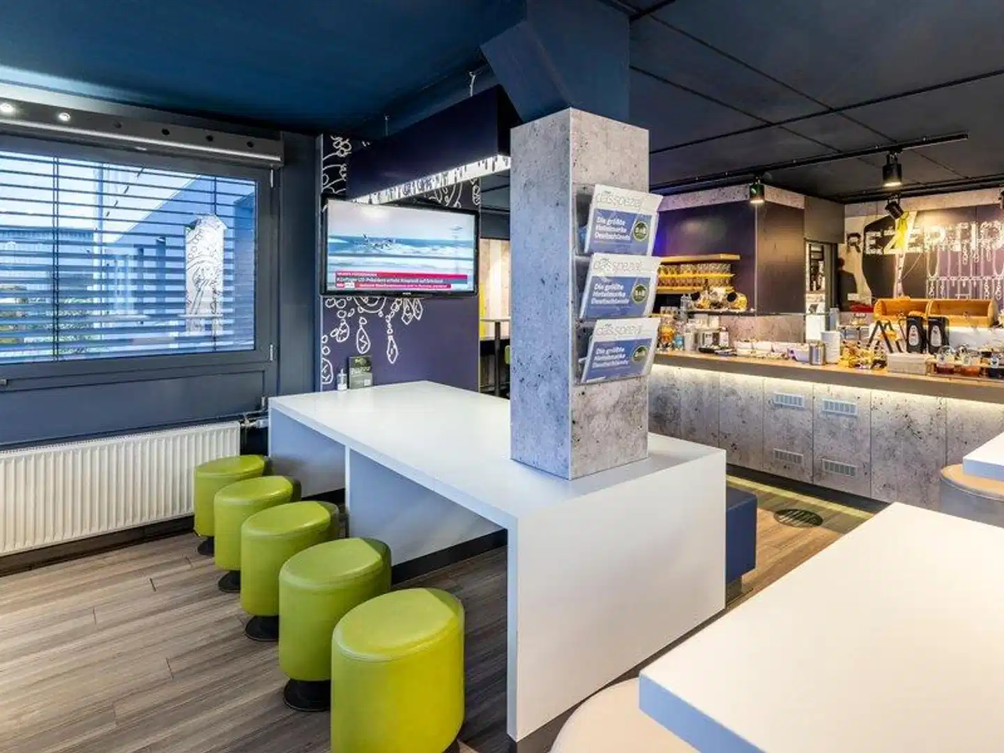 B&B Hotel Leipzig-Schönefeld Bar