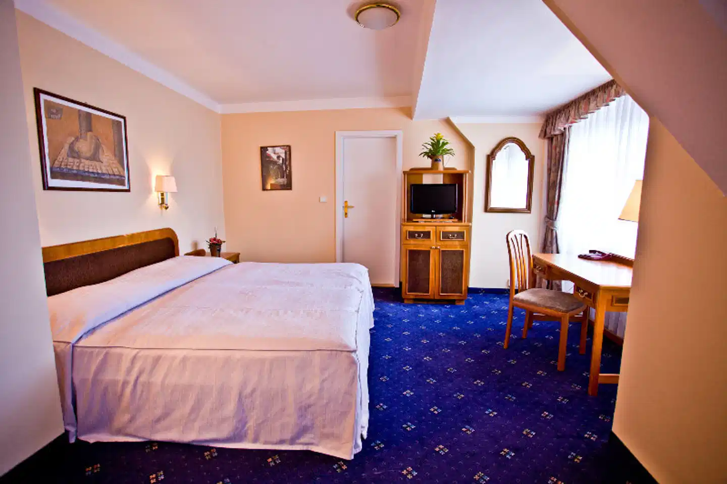 Pytloun Old Armoury Hotel Prague Wohnbeispiel