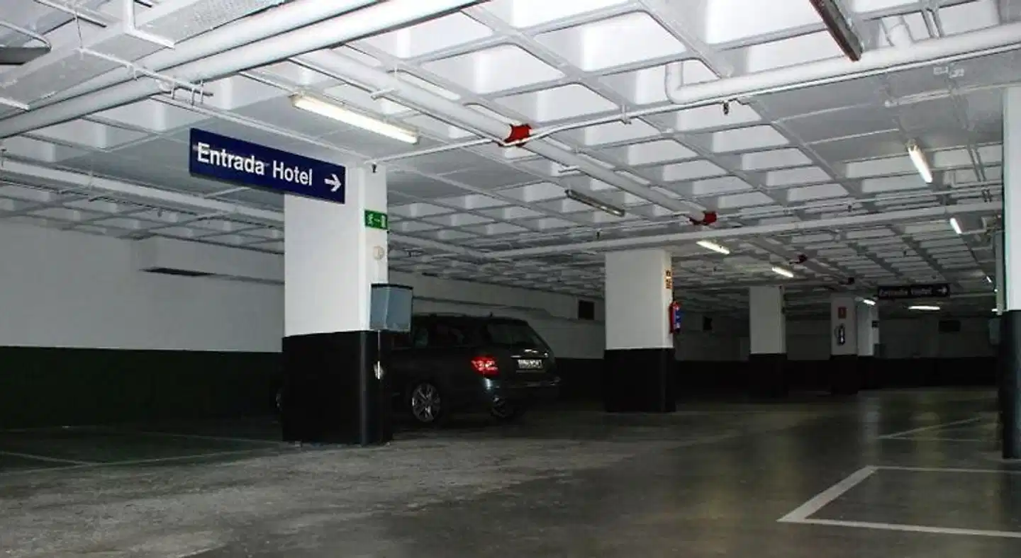 Silken Indautxu Aussenansicht