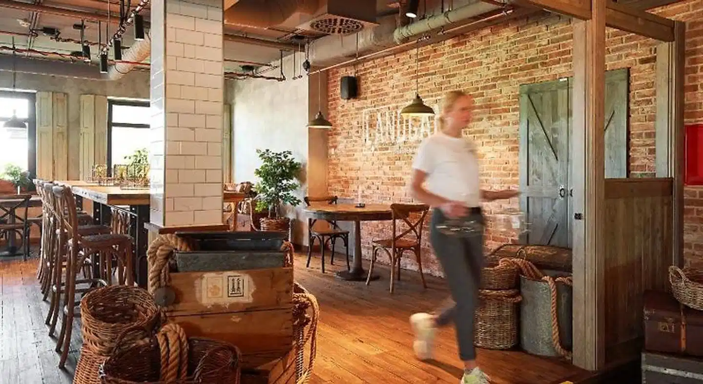 Lighthouse Hotel & Spa Bar