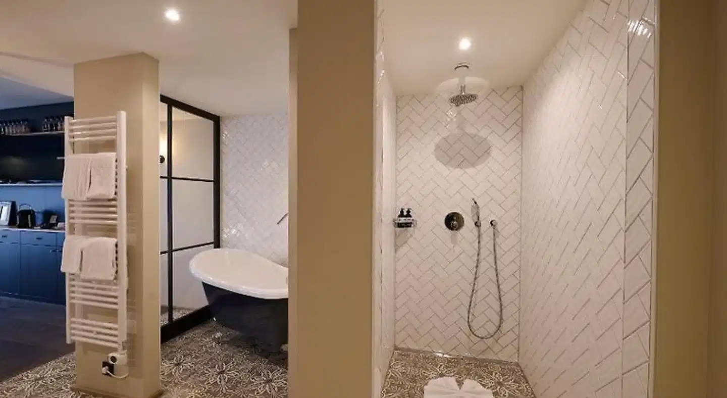 Papa Rhein Hotel & Spa Badezimmer