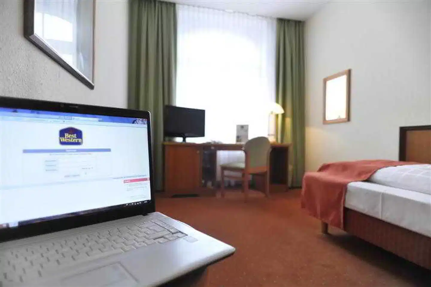 BEST WESTERN PLUS HOTEL EXCELSIOR ERFURT Wohnbeispiel