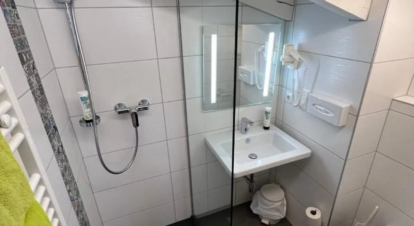 Alpenhotel Tyrol Badezimmer