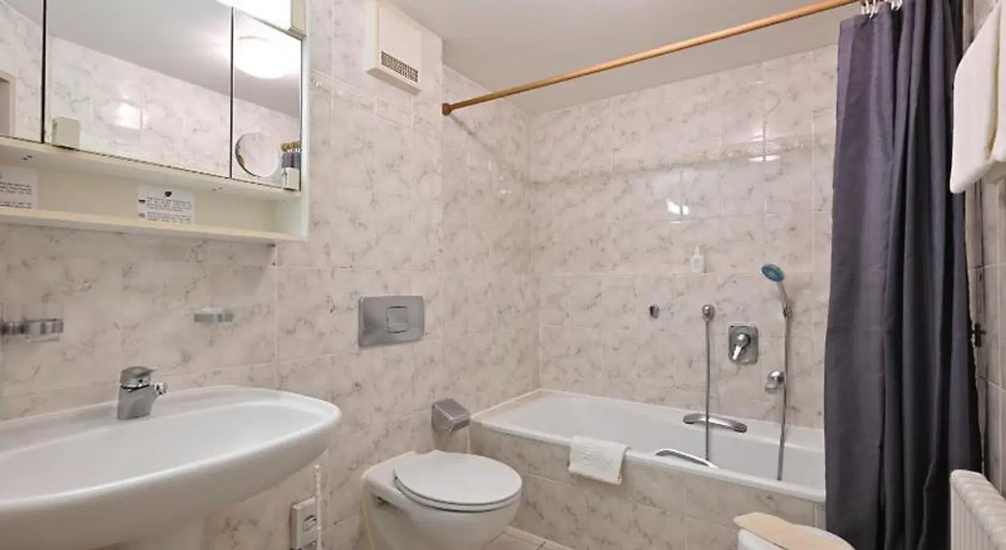 Hotel Gasthof Adler Badezimmer