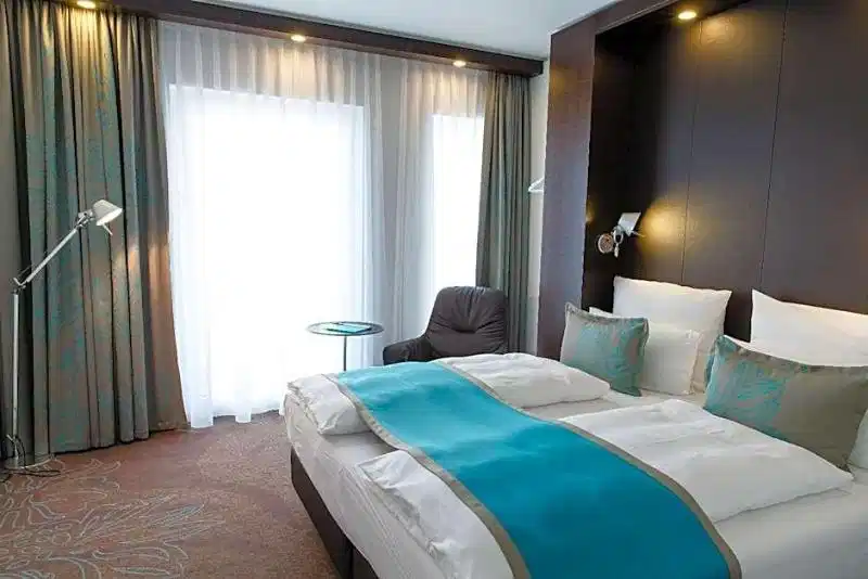 Motel One Stuttgart-Bad Cannstatt – Hotelfoto