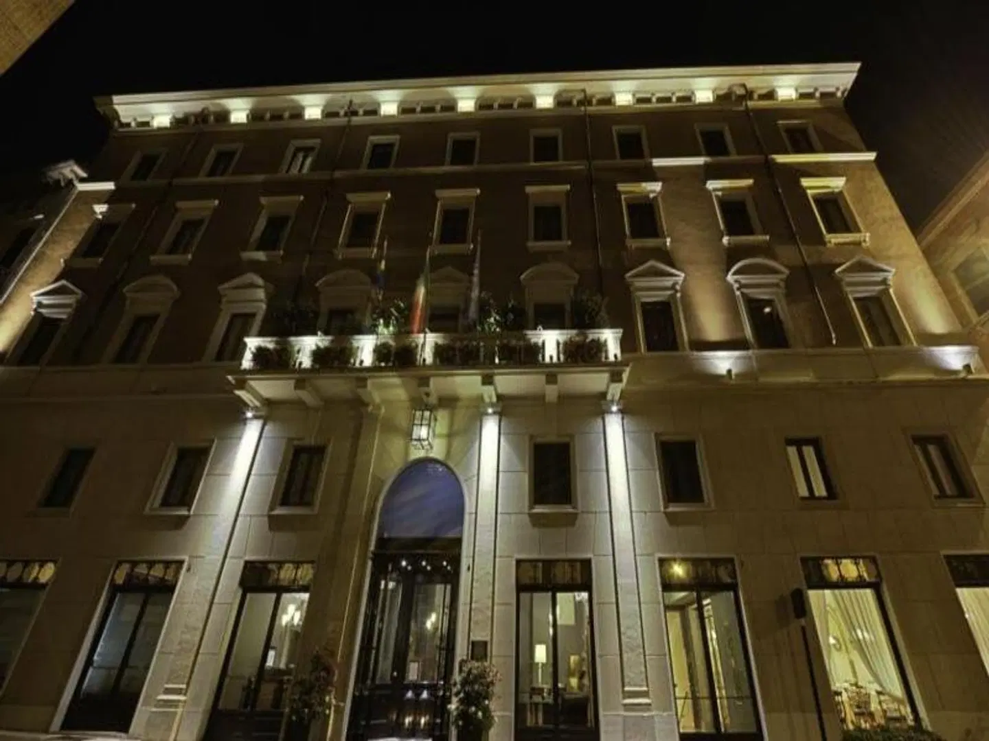 Due Torri Hotel EXTERIOR