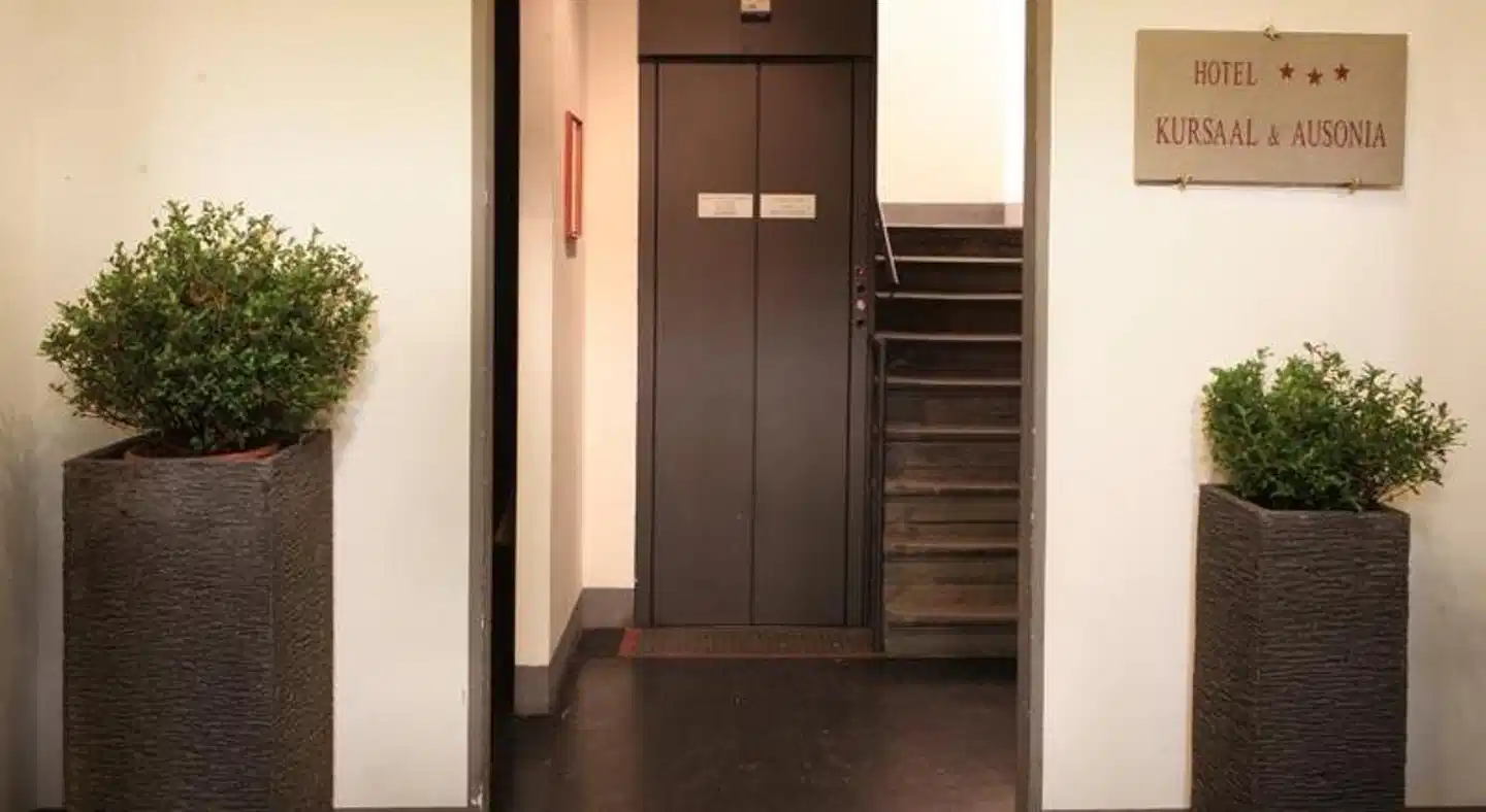 Kursaal & Ausonia Aussenansicht