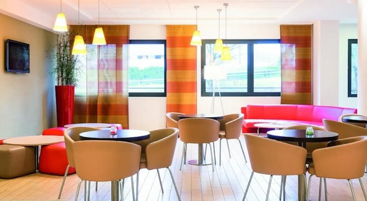 ibis Milano Malpensa Aeroporto LOUNGE_LOBBY