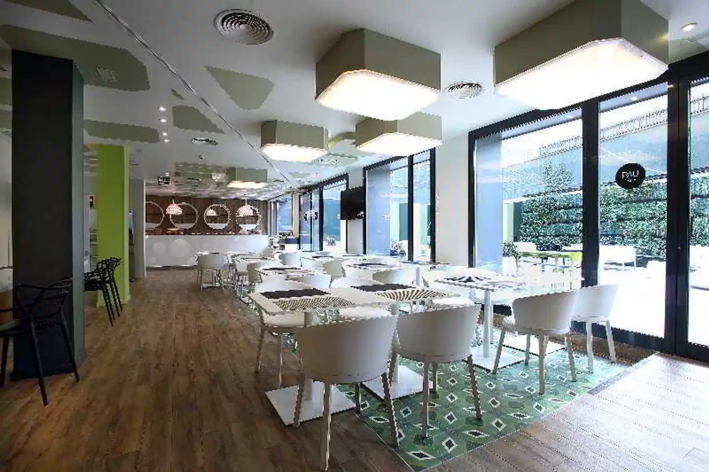 Room Mate Pau Restaurant