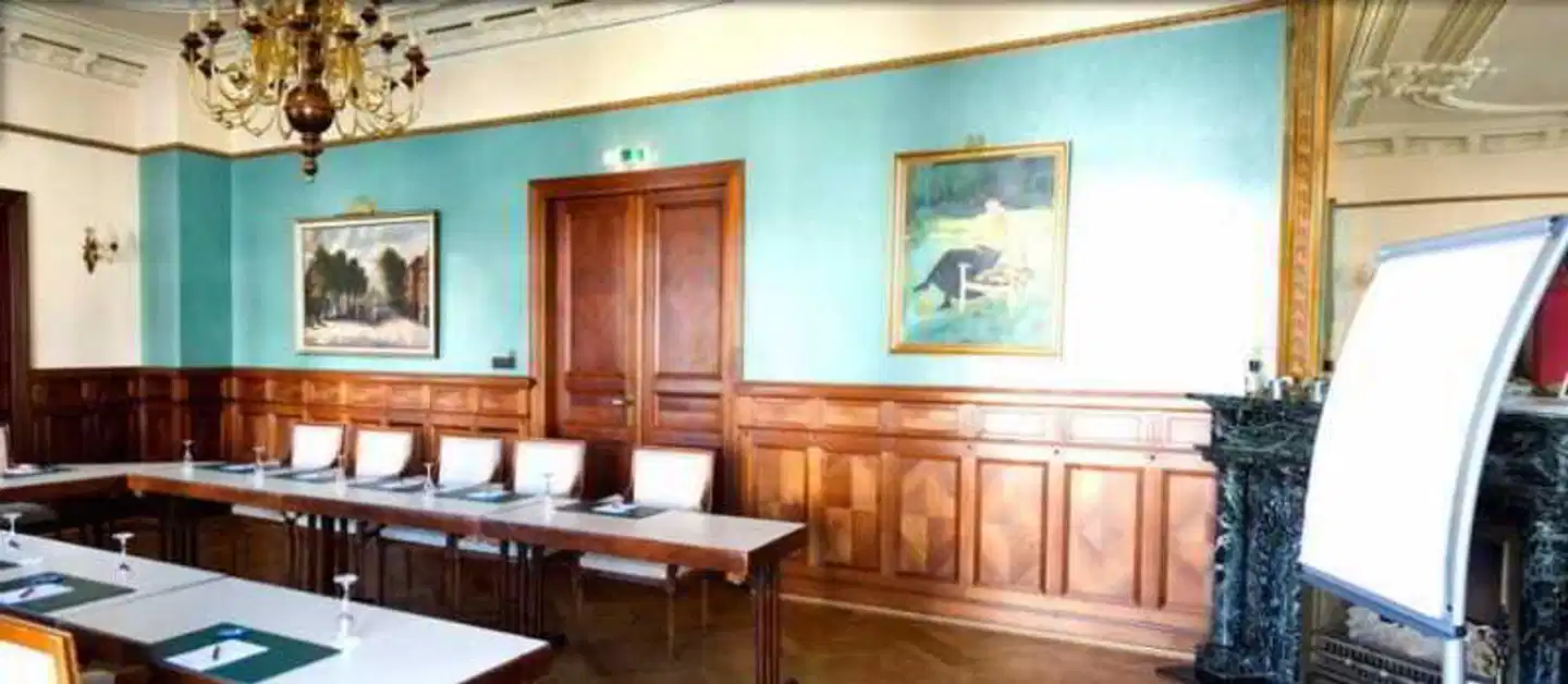 Romantischer Winkel Konferenz