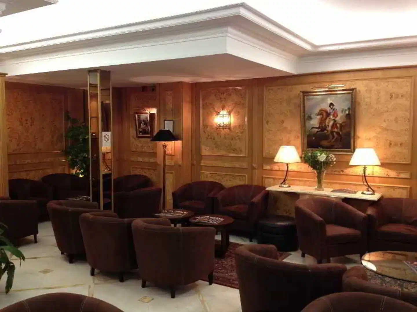 Princesse Caroline Lobby