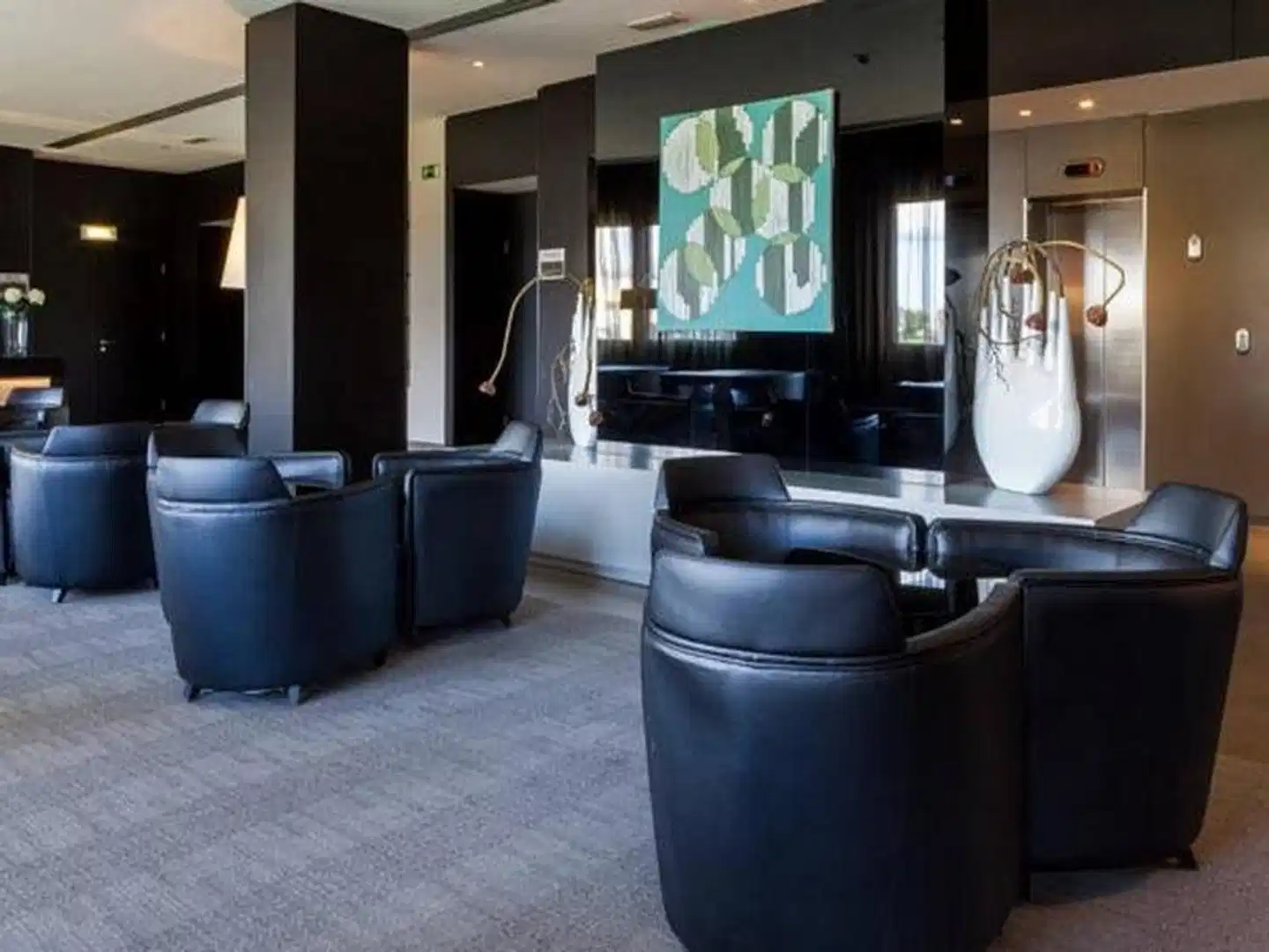 AC Hotel by Marriott Pisa Lobby