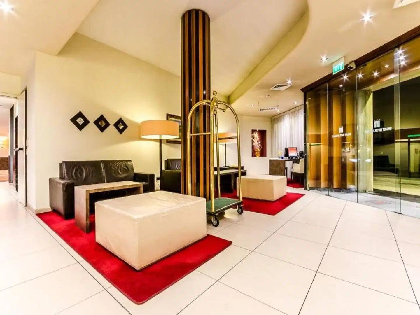 Smart Hotel Holiday Aussenansicht