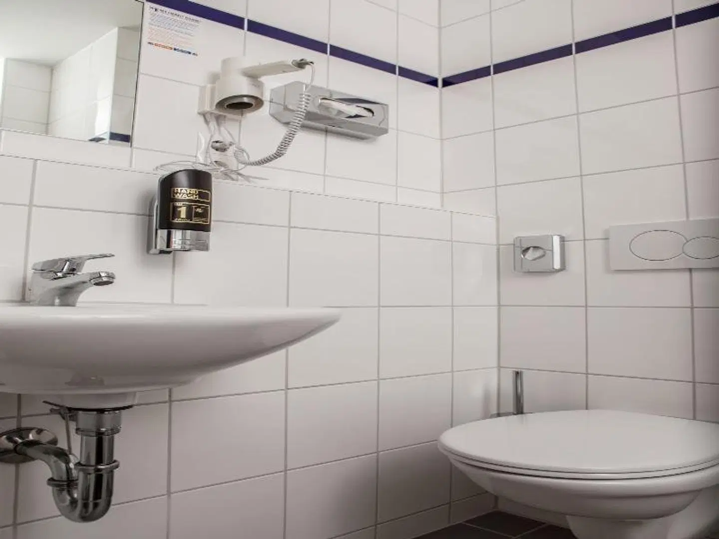 a&o Stuttgart City ROOM_EXAMPLE